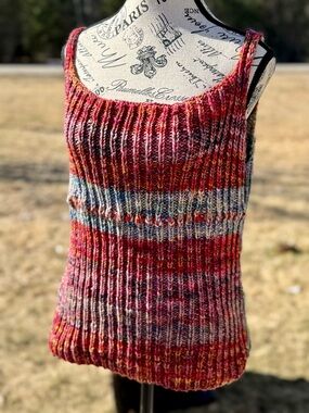 Multicolor Handknit Ribbed Camisole Tank - Red-Pink Blend